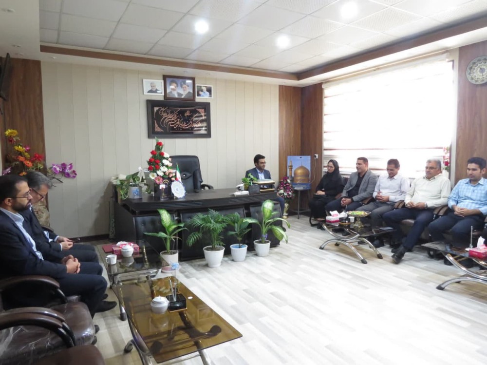 دیدار ریاست و جمعی از مسئولین شبکه بهداشت و درمان با مدیریت آموزش و پرورش شهرستان بجستان