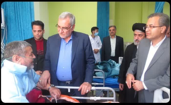 بازدید از بخش های بیمارستان آیت ا... مدنی و عیادت از بیماران توسط دکتر عین اللهی